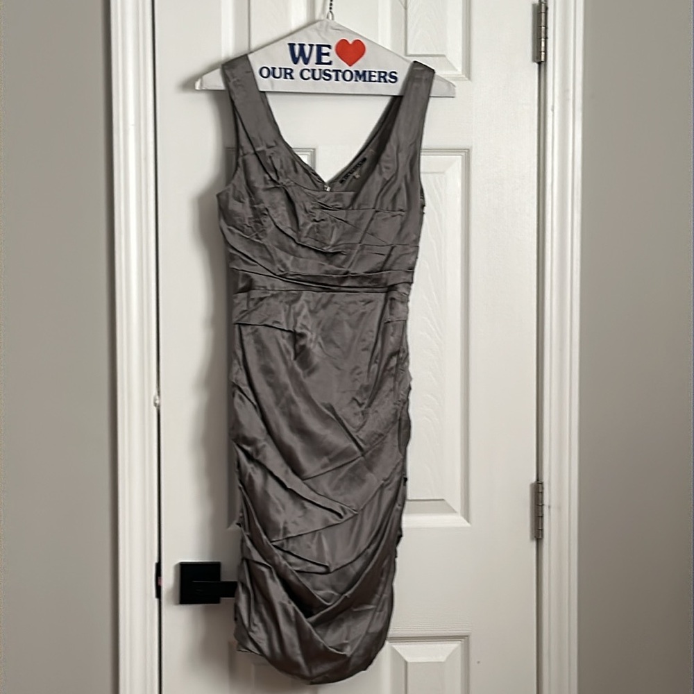 Elie Tahari : Elegant Gray Sleeveless dress